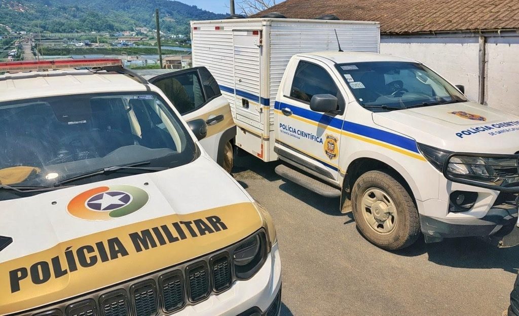 Pastor é esfaqueado por ex-marido de fiel durante visita de aconselhamento em SC